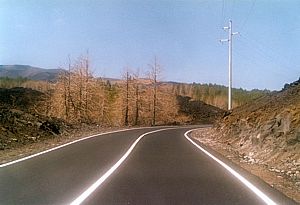 Access road to Piano Provenzana, September 2004