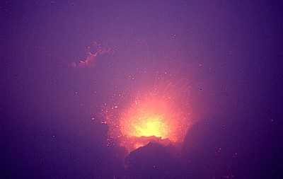 Northeast Crater, 14 October 1995