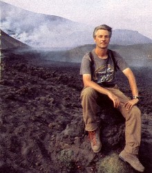 Boris Behncke during the 2001 eruption