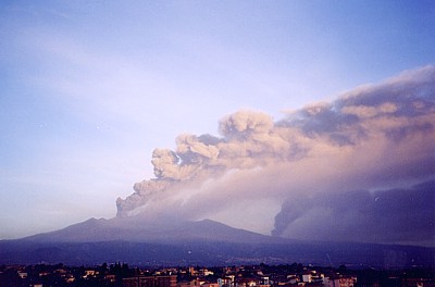View from Acireale, 31 October 2002
